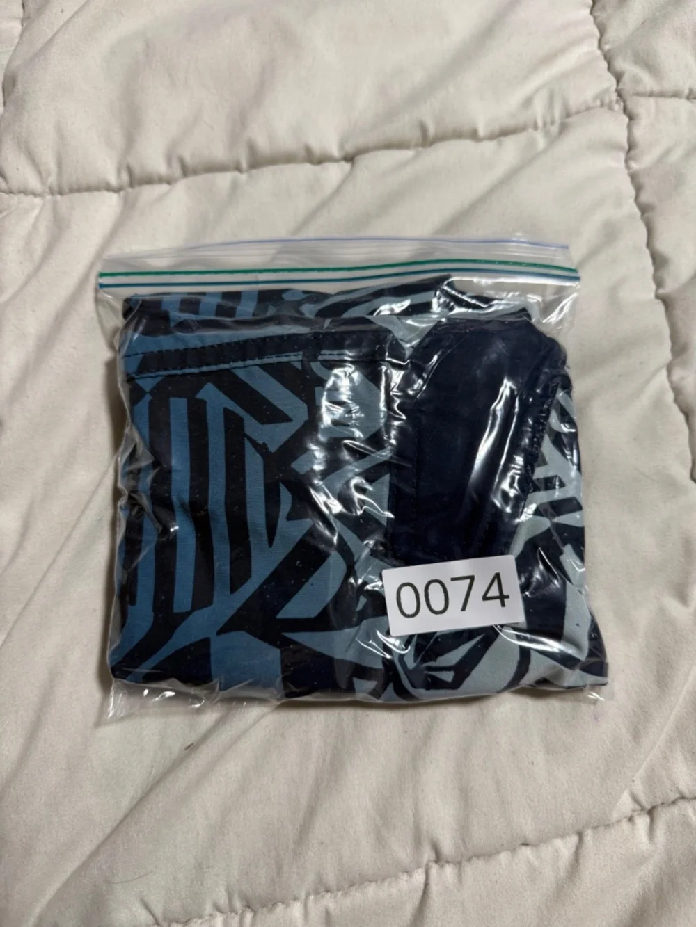 Volcom 28 Swim Trunks Blue with Pocket and Logo